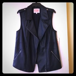 Gianni Bini black leather vest